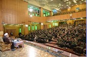 ایمان‌های ضعیف با تندبادهای هوا و هوس از بین می‌رود