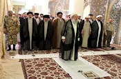 نماز جماعت اولین اجلاسیه اعتاب مقدس جهان اسلام