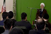 وحدت کلمه و حاکمیت ارزش‌های اسلام دو رکن مهم در تداوم انقلاب اسلامی