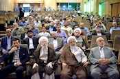 دیدار خادمین آستان مقدس با آیت الله محمدی ری شهری