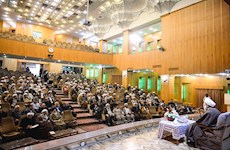 یکی از مهمترین دلایل پیروزی انقلاب اسلامی اعتماد مردم به روحانیت است، باید مراقب و حافظ این اعتماد باشیم