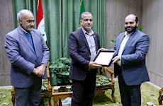 ابلاغ پیام تقدیر و تشکر آیت الله محمدی ری شهری به تولیت مسجد کوفه و حرم حضرت مسلم بن عقیل(ع)