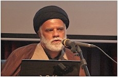 آیت الله ری شهری توانست لایه‌های حدیثی را وارد متن زندگی مردم کند.