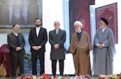 از مرحوم آیت الله ری شهری در جشنواره دعا و صحیفه سجادیه، تجلیل شد